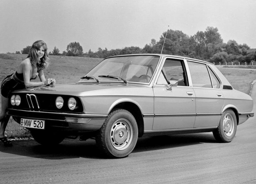  BMW 520 1972 года  (фото 1 из 25)